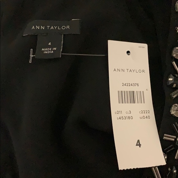 01 - Ann Taylor Beaded Choker Blouse Size 4 - Picture 6 of 6